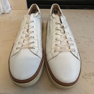 Allen Edmonds. Made in Portugal. Shoe trees included. Worn twice. Size 11 D.